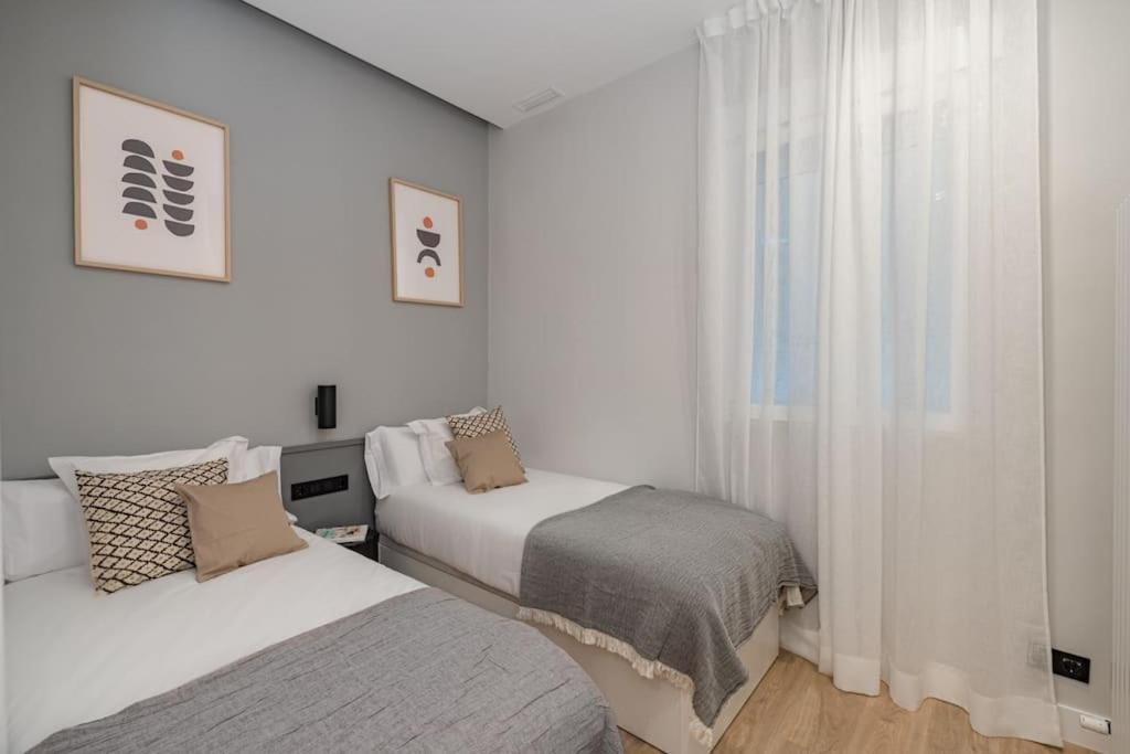 Centro XIII Calle De La Paz 2Br 2Bh Madrid Exterior photo
